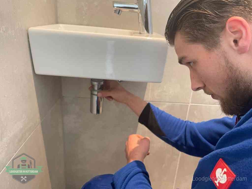 Afvoer verstopt Rotterdam